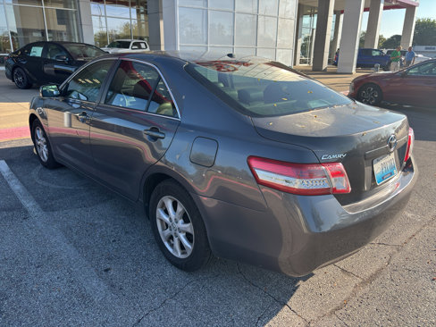 Used 2011 Toyota Camry LE image 4