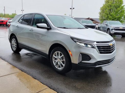 Certified 2022 Chevrolet Equinox LT image 2