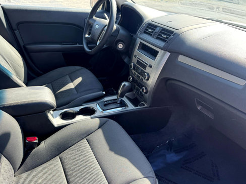 Used 2012 Ford Fusion SE image 26
