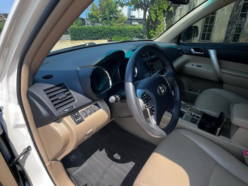 Used 2013 Toyota Highlander FWD image 36