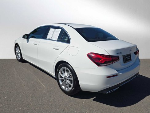 Used 2021 Mercedes-Benz A 220 image 5