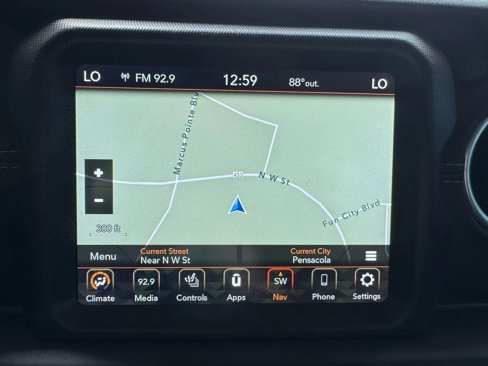 Used 2020 Jeep Gladiator Overland image 31