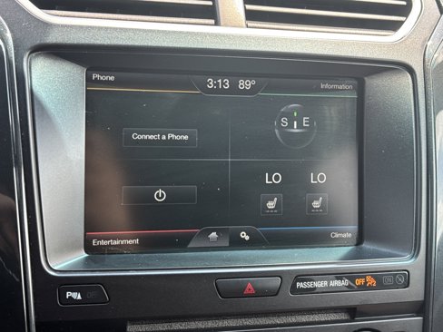 Used 2016 Ford Explorer XLT w/ Equipment Group 202A image 23