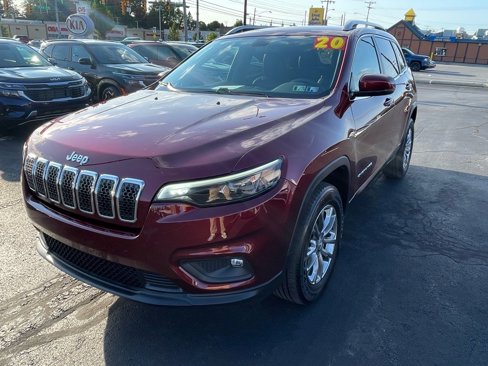 Used 2020 Jeep Cherokee Latitude Plus image 3