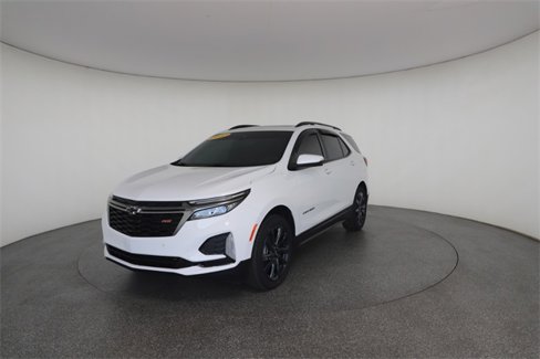 Used 2022 Chevrolet Equinox RS w/ Infotainment Package image 2