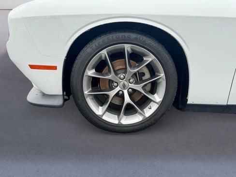 Used 2022 Dodge Challenger GT image 9