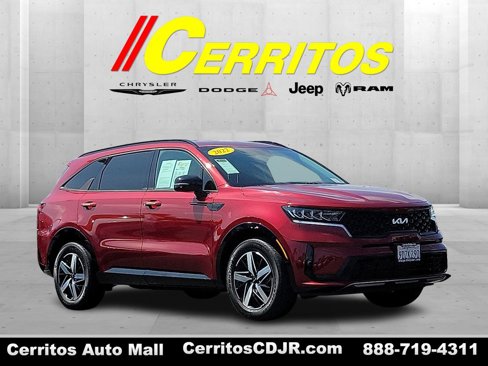 Used 2022 Kia Sorento S image 1