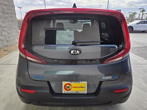 Used 2020 Kia Soul EX image 4