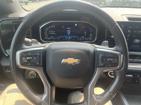 Used 2022 Chevrolet Silverado 1500 LT w/ Z71 Off-Road Package image 17