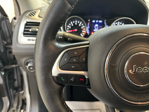 Used 2019 Jeep Compass Latitude w/ Cold Weather Group image 20
