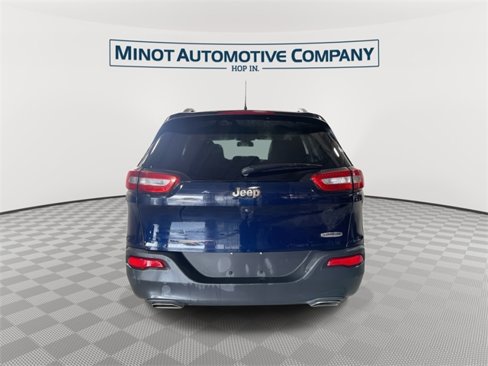 Used 2015 Jeep Cherokee Latitude w/ Cold Weather Group image 7