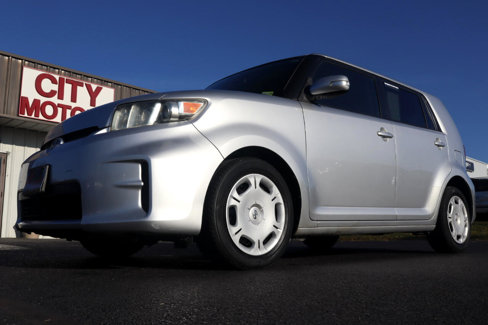 Used 2012 Scion xB image 15