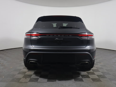 New 2025 Porsche Macan image 6