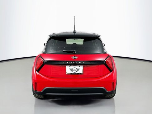 New 2025 MINI Cooper 2-Door Hardtop image 6