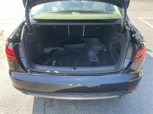 Used 2017 Audi A4 2.0T Premium Plus image 4