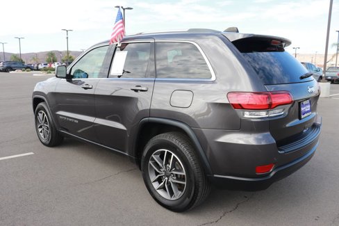 Used 2020 Jeep Grand Cherokee Laredo w/ Laredo X Package image 4