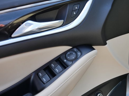 Used 2019 Buick Enclave Essence image 19