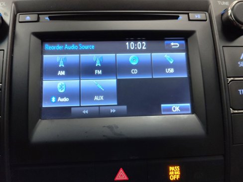 Used 2015 Toyota Camry SE image 17