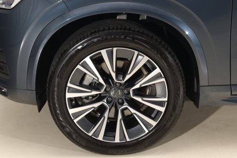 Used 2022 Volvo XC90 T5 Momentum w/ Advanced Package image 27