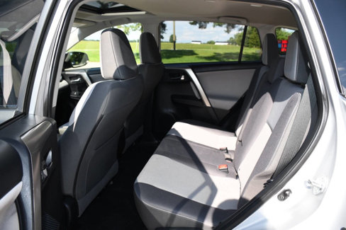 Used 2015 Toyota RAV4 XLE image 15