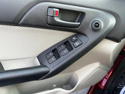 Used 2011 Kia Forte EX w/ Premium Pkg image 13