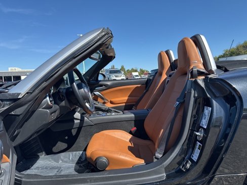 Used 2018 FIAT 124 Spider Lusso w/ Convenience Group image 9