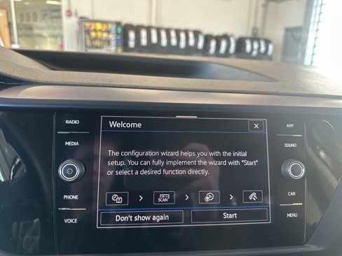 Certified 2022 Volkswagen Taos SE w/ IQ.Drive SE Package image 12