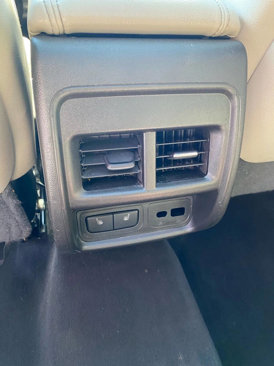Used 2019 Cadillac XT4 Luxury w/ Cold Weather Package image 28