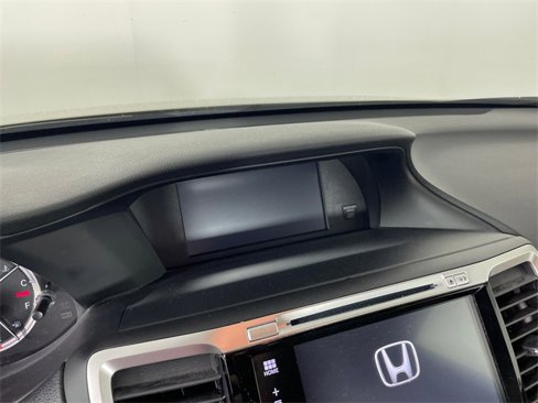 Used 2017 Honda Accord EX-L image 7