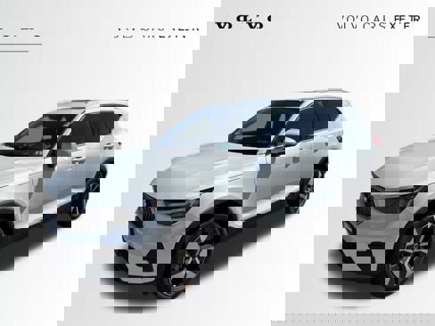 New 2025 Volvo XC40 B5 Core w/ Protection Package Premier image 1