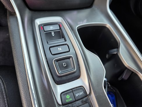Used 2018 Honda Accord EX image 39