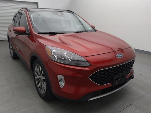 Used 2020 Ford Escape Titanium image 13
