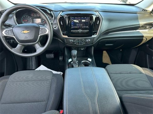 Used 2021 Chevrolet Traverse LS image 12