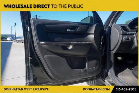Used 2017 Chevrolet Traverse Premier image 10