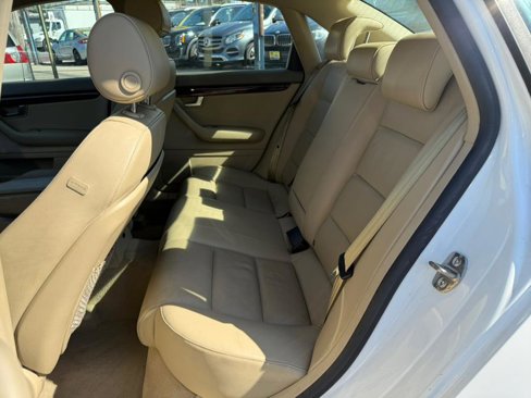Used 2007 Audi A4 2.0T image 9