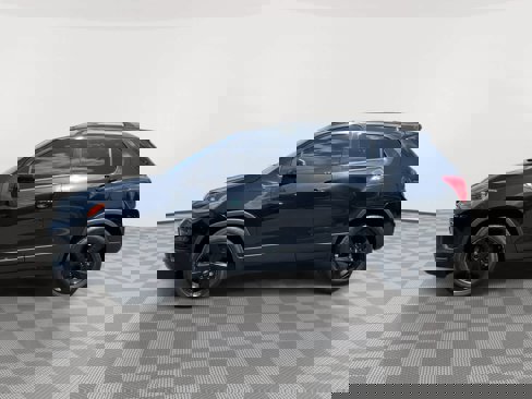Used 2019 Chevrolet Trax Premier w/ Midnight Edition image 5