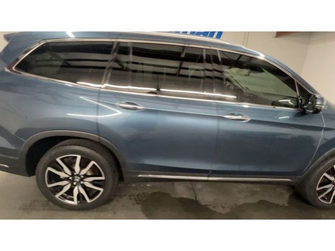Used 2021 Honda Pilot Touring image 9