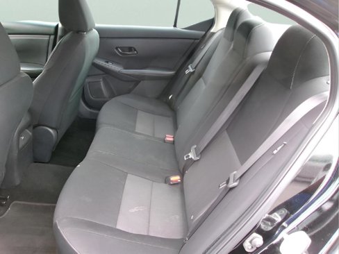 Used 2024 Nissan Sentra SV image 10