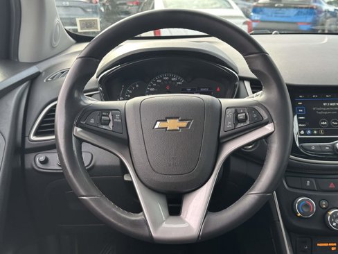 Used 2019 Chevrolet Trax LT w/ Driver Confidence Package image 15