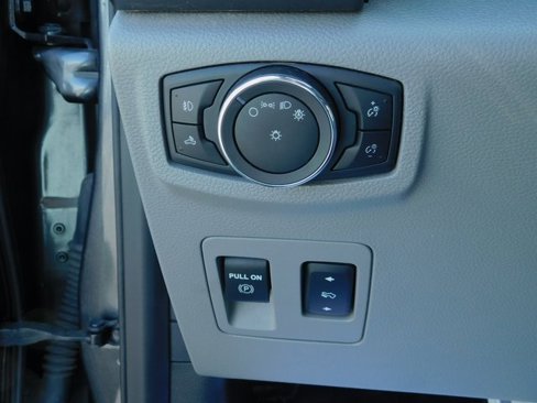Used 2018 Ford F150 XLT w/ Equipment Group 301A Mid image 28
