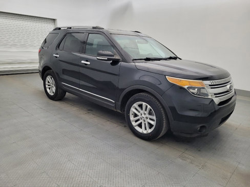Used 2015 Ford Explorer XLT w/ Equipment Group 202A image 11