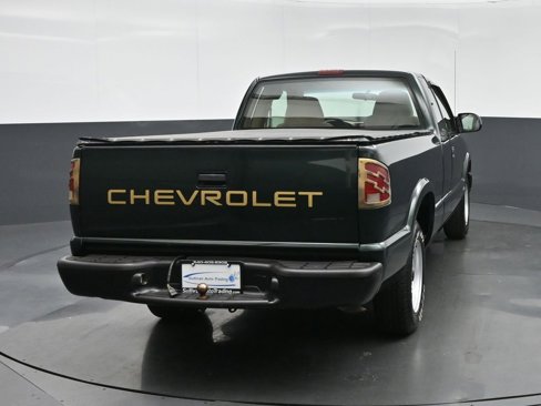 Used 2001 Chevrolet S10 Pickup 2WD Extended Cab w/ Comfort Convenience Pkg image 6