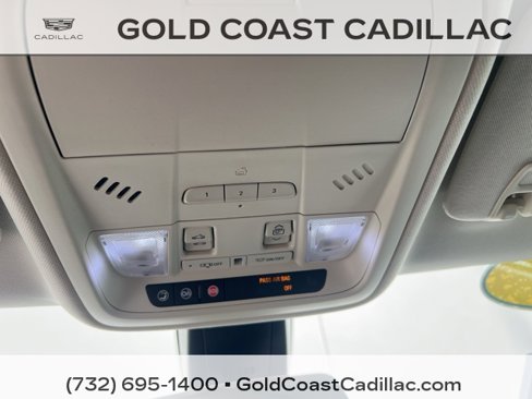 Used 2017 Cadillac XT5 Luxury w/ Driver Awareness Package image 23