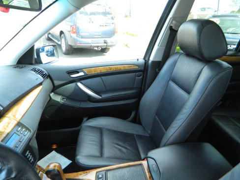 Used 2001 BMW X5 3.0i image 12