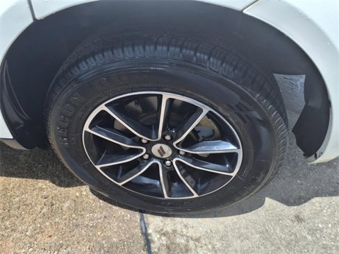 Used 2018 Dodge Journey SE w/ Popular Equipment Group image 19