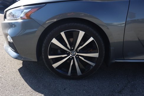 Used 2020 Nissan Altima 2.5 SR image 11