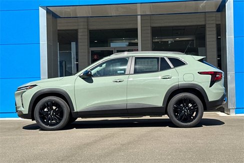 New 2025 Chevrolet Trax ACTIV w/ Sunroof Package image 9