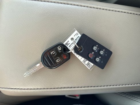 Used 2013 Ford Edge SEL image 41