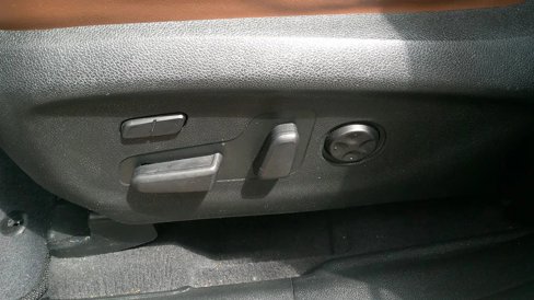 Used 2019 Kia Sorento SX image 14