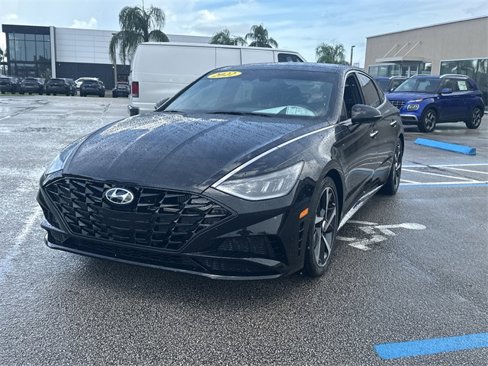 Certified 2022 Hyundai Sonata SEL Plus image 2